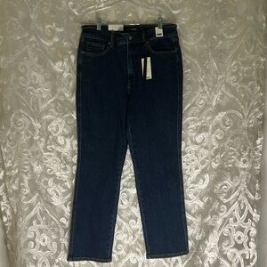 Brand new never worn JUDY BLUE Jeans. Size 11 straight leg.